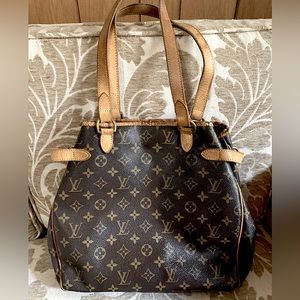 Louis Vuitton Batignolles Vertical bag